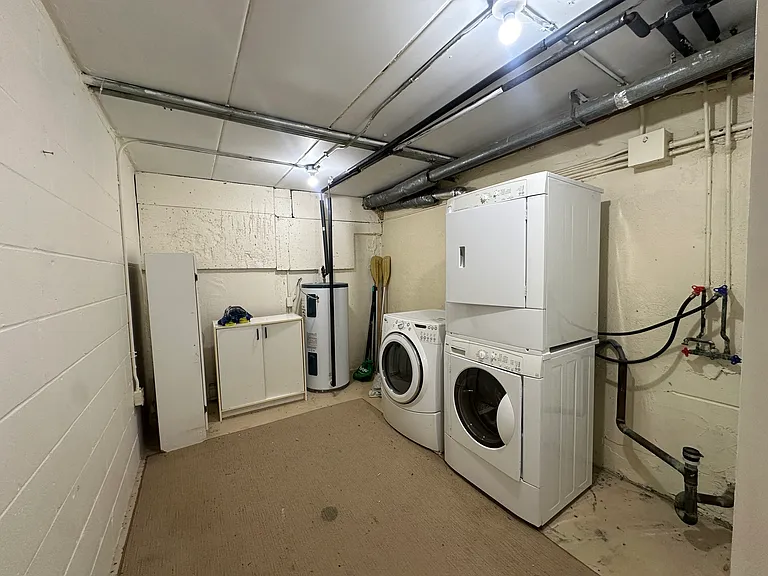43 Taunton Rd E #39 — Photo 18