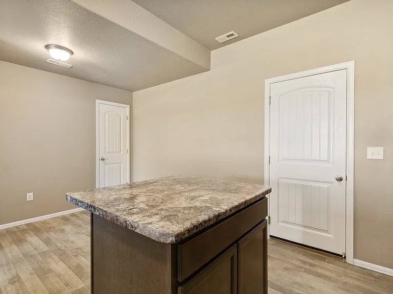 7638 Spruce Pine Grv — Photo 19