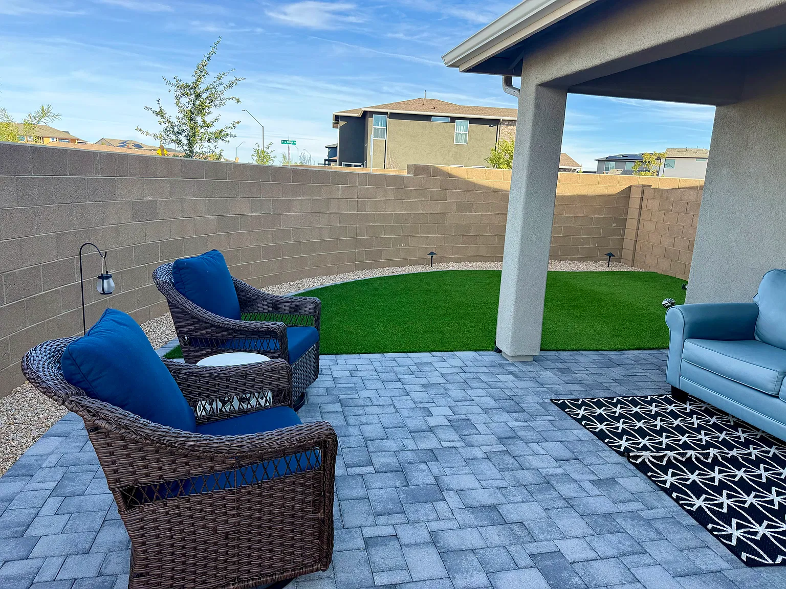 3 bed, 2.5 bath, 1600 sqft, $3,100 — Photo 2