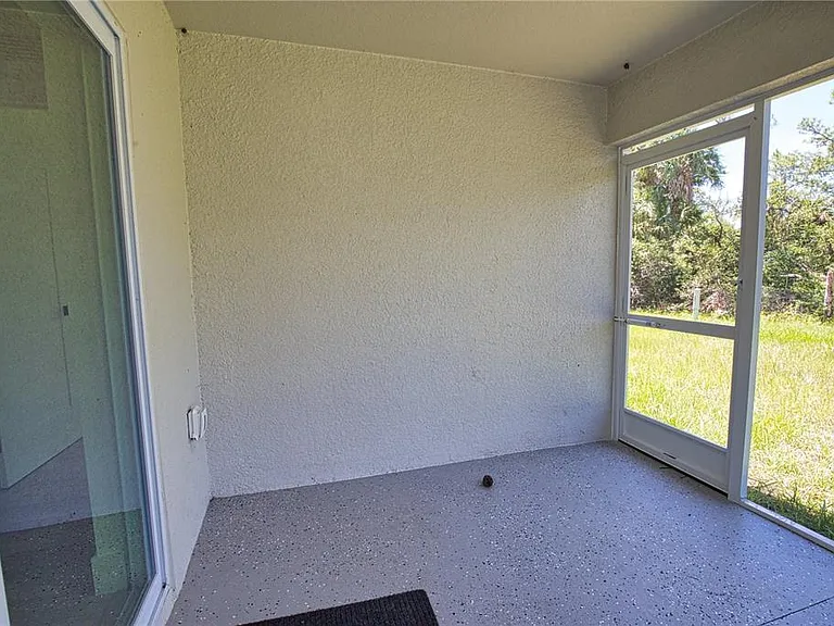 17147 Carleen Ave — Photo 36
