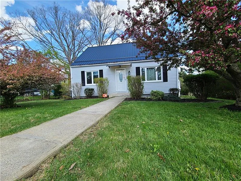 516 15th Ave photo 1