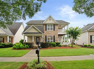 878 Scales Rd, Suwanee, GA 30024