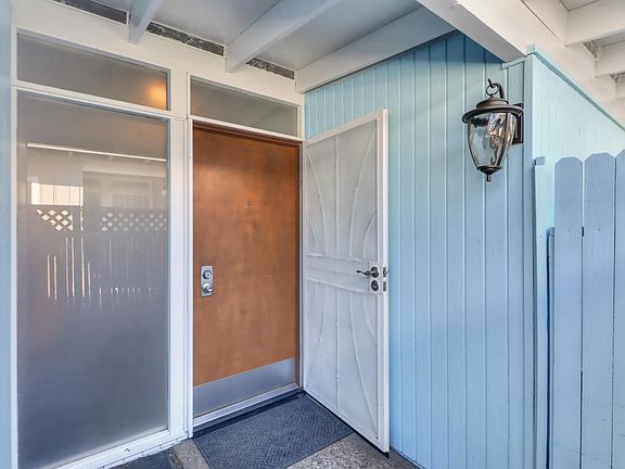 5th image of 3216 Trawler Pl