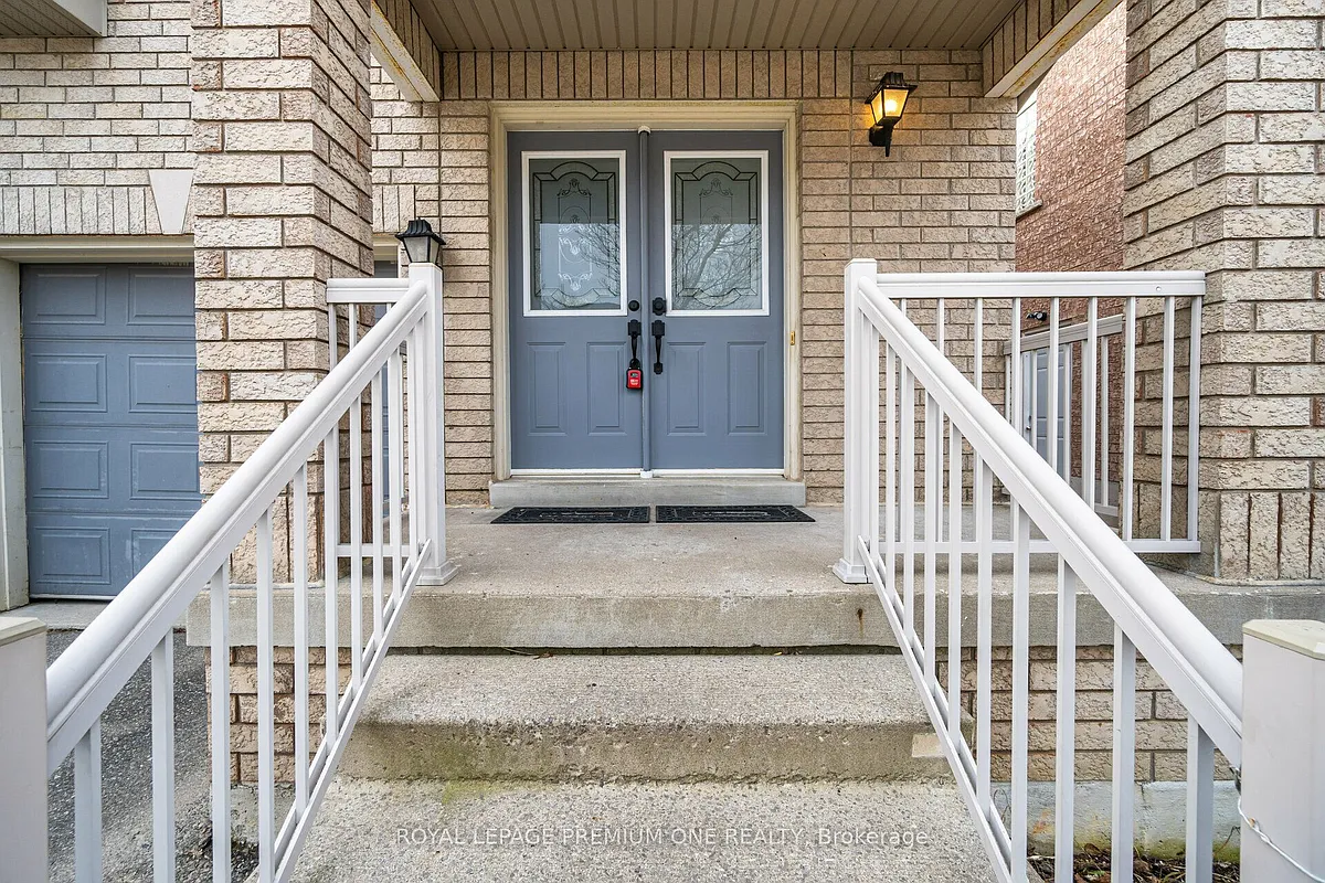 Building Photo - 48 Devonwood Dr