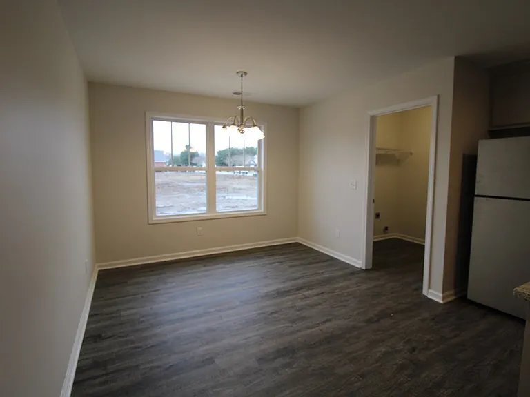 578 Brushwood Dr — Photo 7