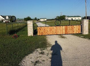 2100 South Rd, Whitesboro, TX 76273