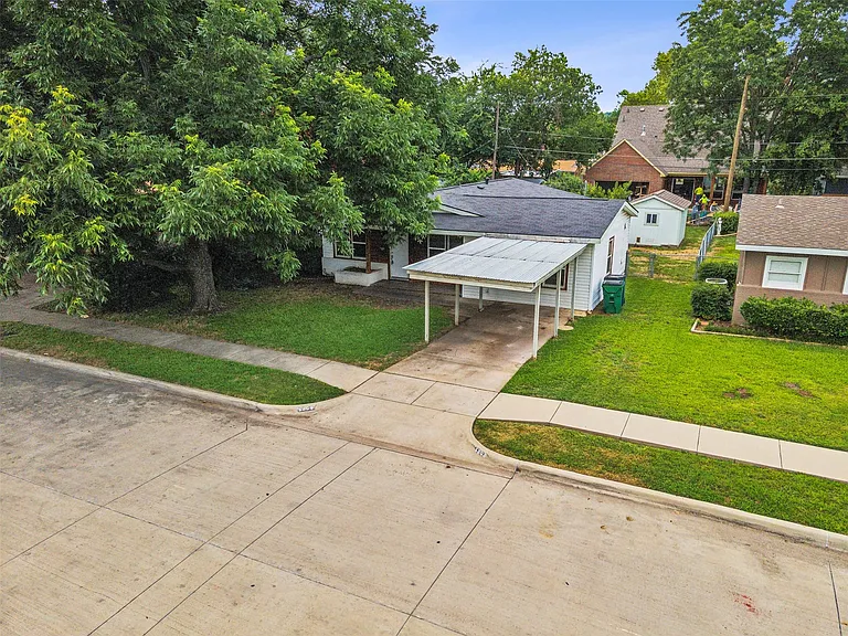 5805 Tracyne Dr — Photo 26