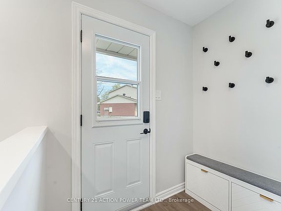5th image of 110 Glen Park Dr #6