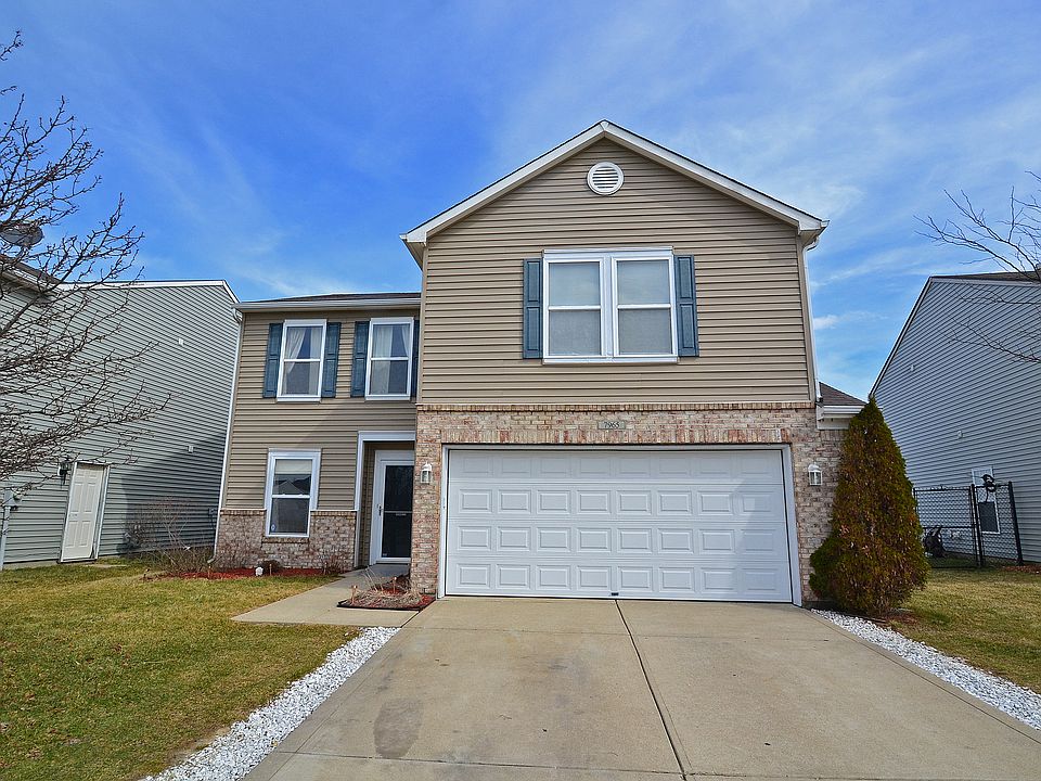 1st image of 7965 States Bend Ln