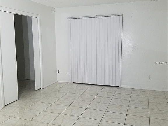 3rd image of 2031 Cascades Blvd Unit 102