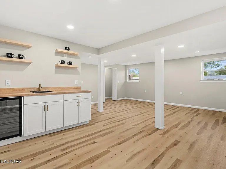 6741 Heatherbrook Dr — Photo 21