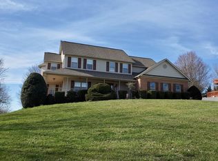 1019 Shadow Wood Ln, Morristown, TN 37814