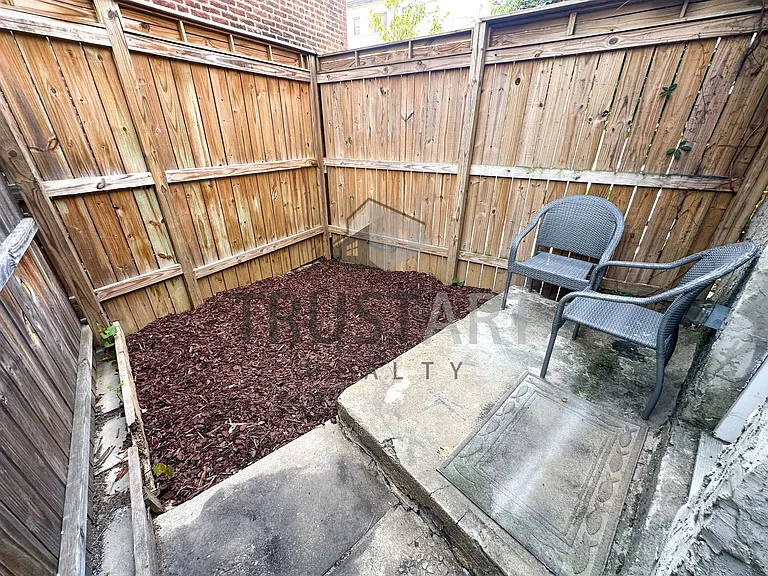 1257 N 23rd St #1 — Photo 9