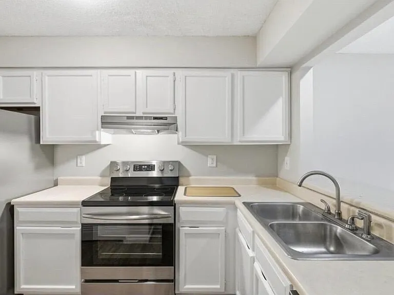 315 Foxfire Dr — Photo 14