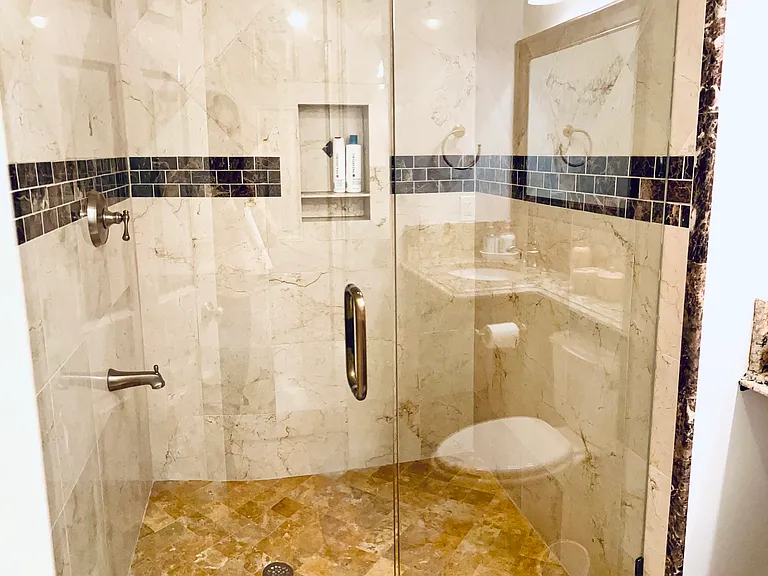 103 Century Park Pl — Photo 70