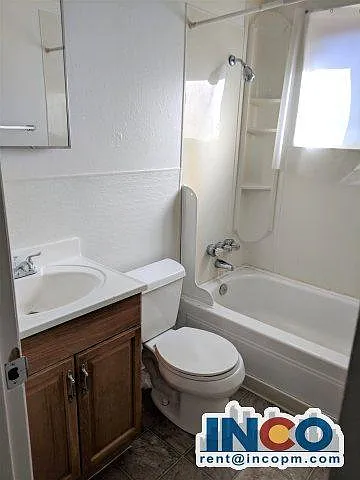 4237 S Huron St — Photo 10