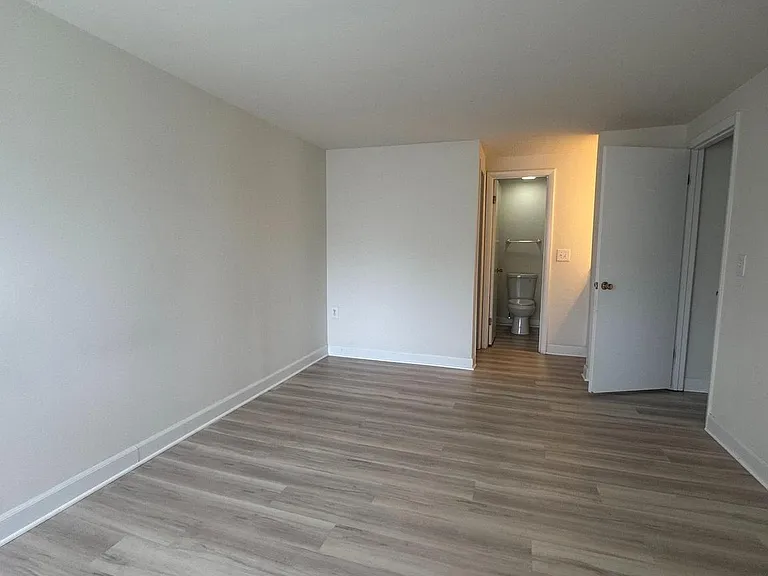 18001 Chalet Dr #19202 — Photo 29