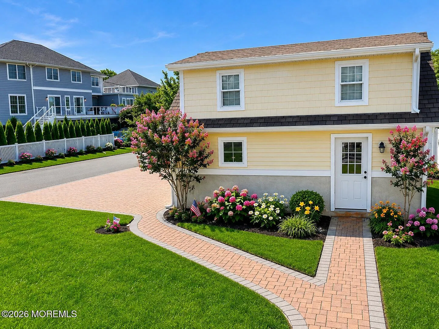 2 bed, 2.5 bath, 1941 sqft, $3,250 — Photo 3