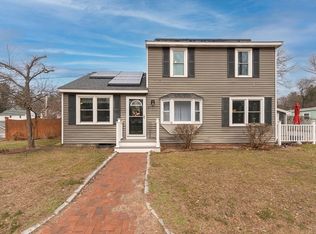22 Hemlock Rd, Westford, MA 01886
