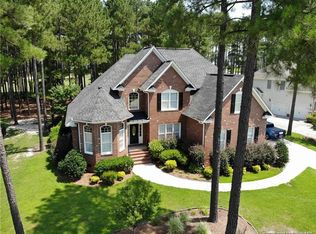 85 Rolling Pines Dr, Spring Lake, NC 28390