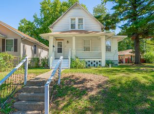 2404 S 9th St, Springfield, IL 62703