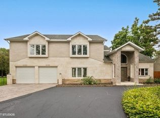 4N657 Church Rd, Bensenville, IL 60106