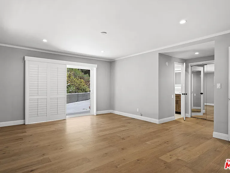 4863 Don Juan Pl — Photo 8