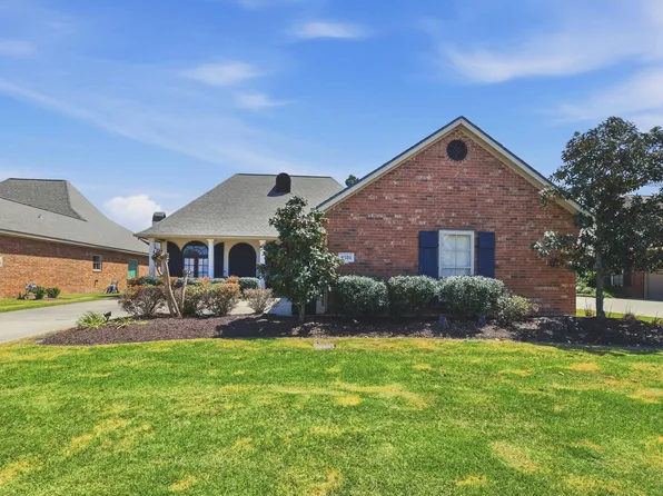 4151 Primrose Dr, Lake Charles, LA 70605