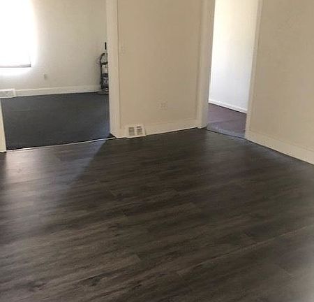 3rd image of 241 E Central Ave