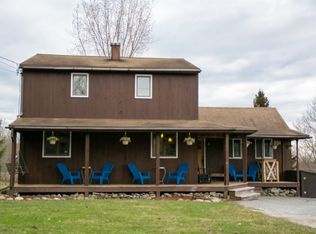 330 Richmond Rd, Hinesburg, VT 05461