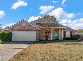 122 Pebble Beach Dr, Benton, LA 71006