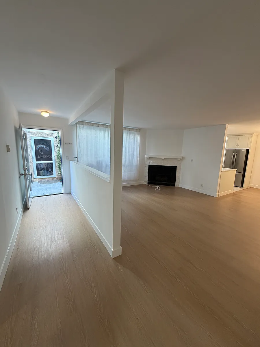Building Photo - 1341 Berkeley St #4