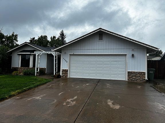 3rd image of 1750 Sterling Dr