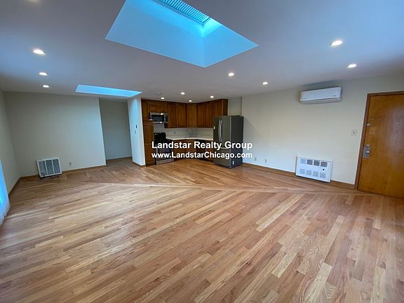 2nd image of 1205 N Harlem Ave #10