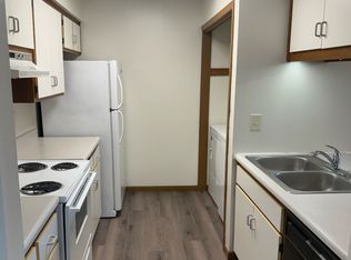 312-314 N Milwaukee St #316, Waterford, WI 53185