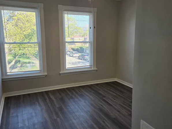 6100 N Albany Ave, Chicago, IL 60659