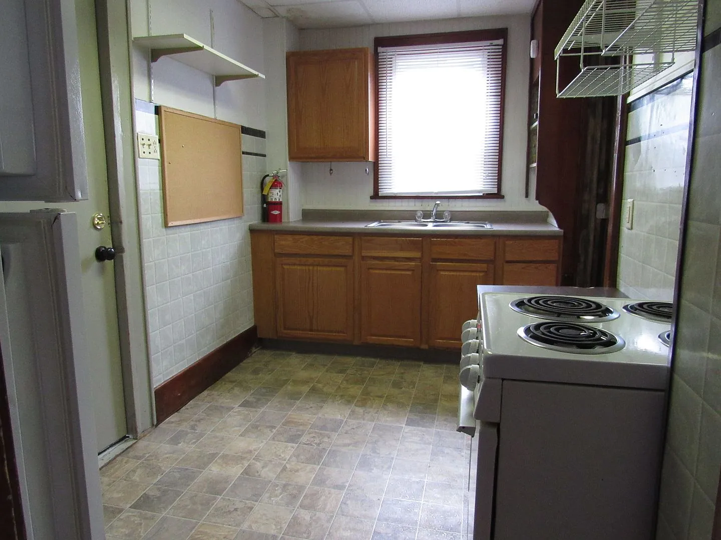 820 Grant — Photo 3