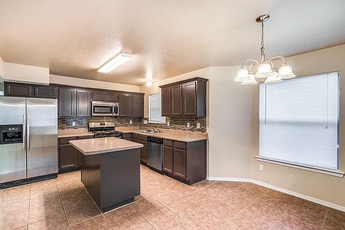 10932 Duster Dr — Photo 9