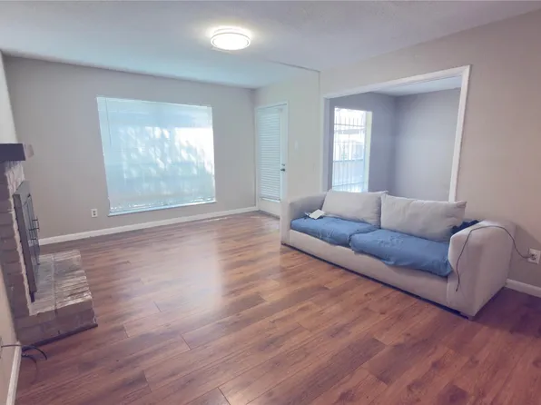 2100 Wilcrest Dr APT 115, Houston, TX 77042