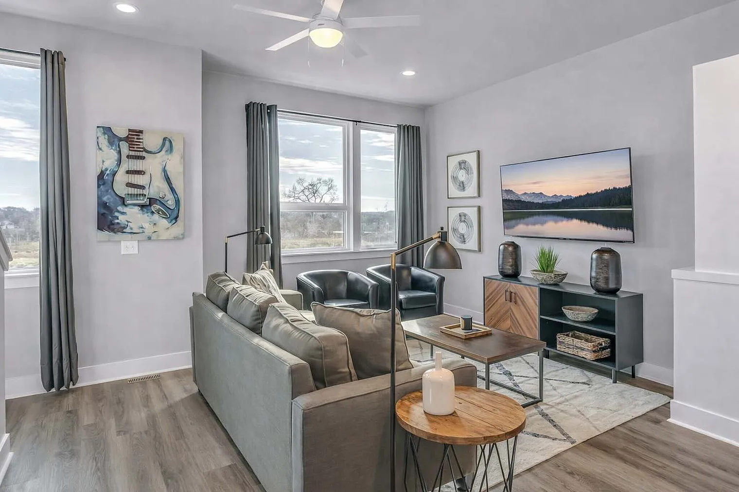 8 bed, 8.0 bath, 3487 sqft, $11,598 — Photo 4