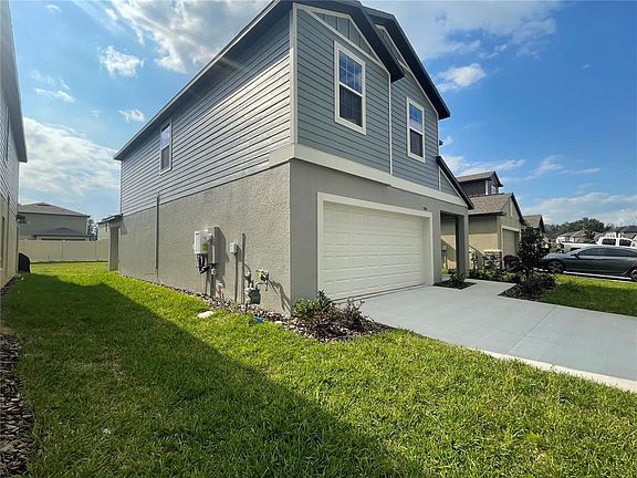 5th image of 9645 Carabiner Way