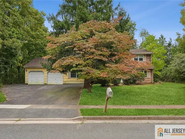 465 Hillside Ave, Piscataway, NJ 08854
