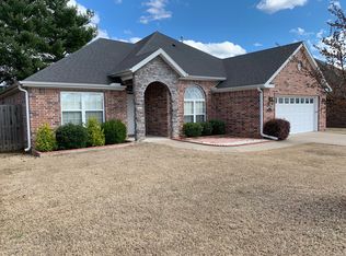 403 SW Keystone St, Bentonville, AR 72712