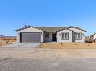 2070 Idaho St, Pahrump, NV 89048