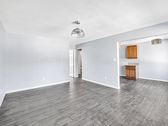 5th image of 1539 Pumalo St APT 3