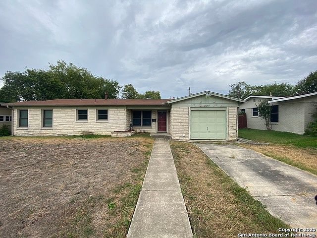 1st image of 322 Waxwood Ln