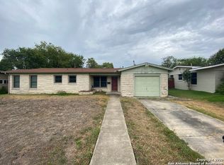 322 Waxwood Ln, San Antonio, TX 78216