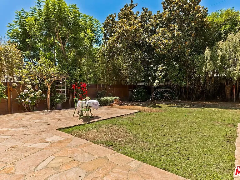 515 N Kenter Ave — Photo 33