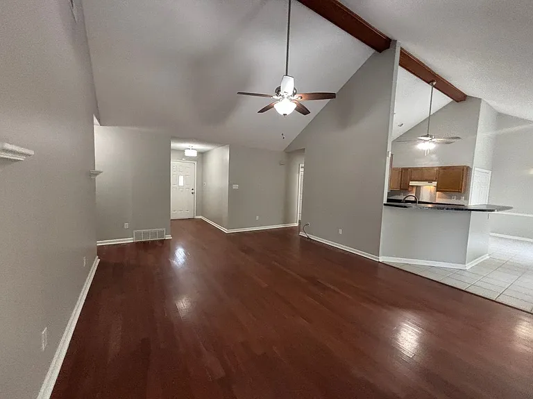 2573 Laurelcrest Dr — Photo 10
