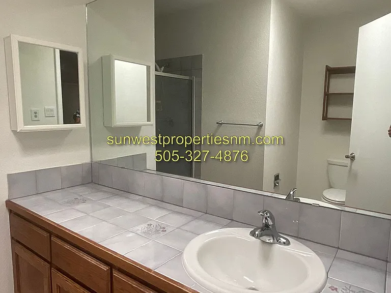 3852 N Butler Ave — Photo 13